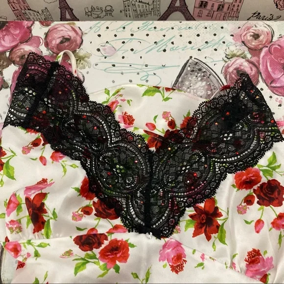 Victoria’s Secret Cami Set Satin Large - Picture 9 of 16